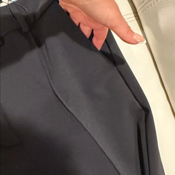 Express Straight Leg Dress Pants in Black - Picture 9 of 11